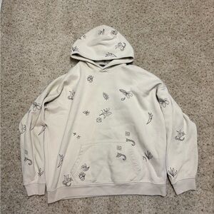 Abercrombie & Fitch Cream Sweater with Decorative Pattern